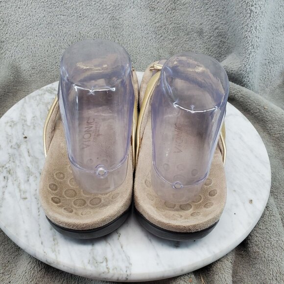 Vionic Shoes Womens Size 8 Gold Faux Leather Bella II Thong Sandals *Read* - Picture 5 of 10